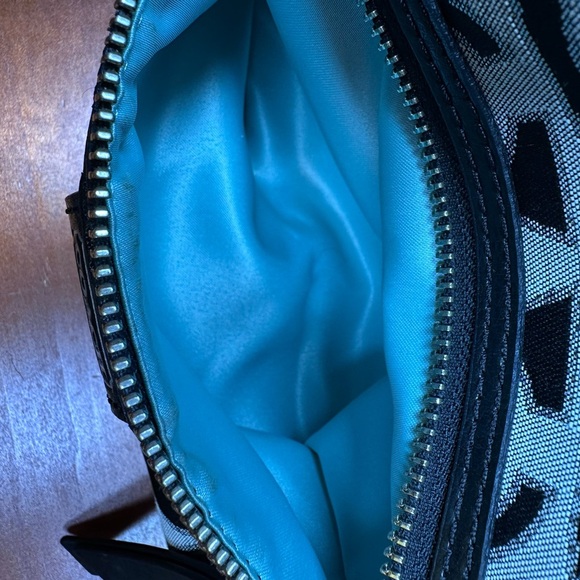 Coach Black and Gray Signature Tote
Bag-Preowned - Picture 9 of 12